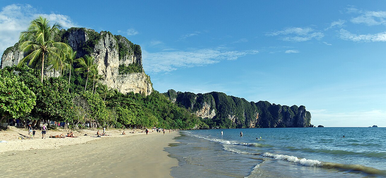 Where to Stay in Krabi: Ao Nang vs Railay vs Tubkaek