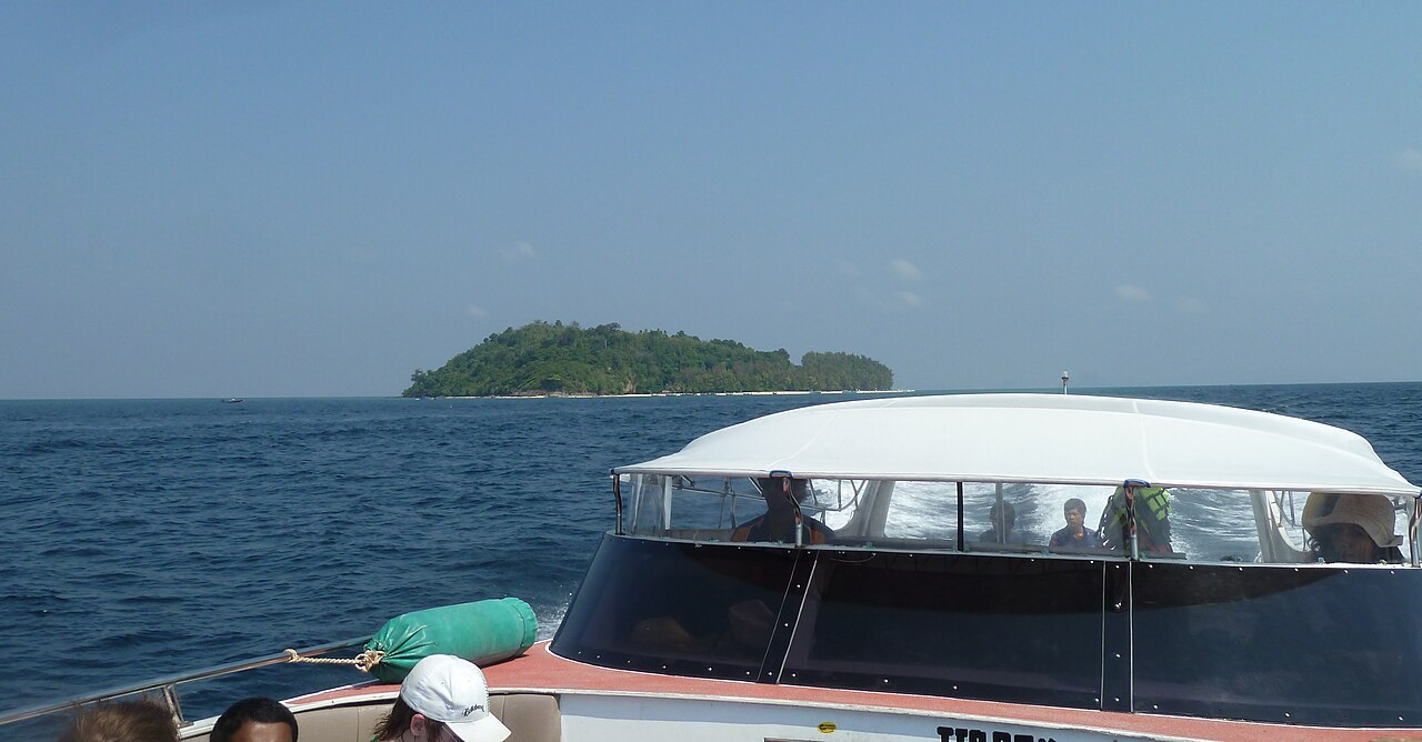 เกาะไม้ไผ่ — สถานที่ท่องเที่ยวสาธารณะ