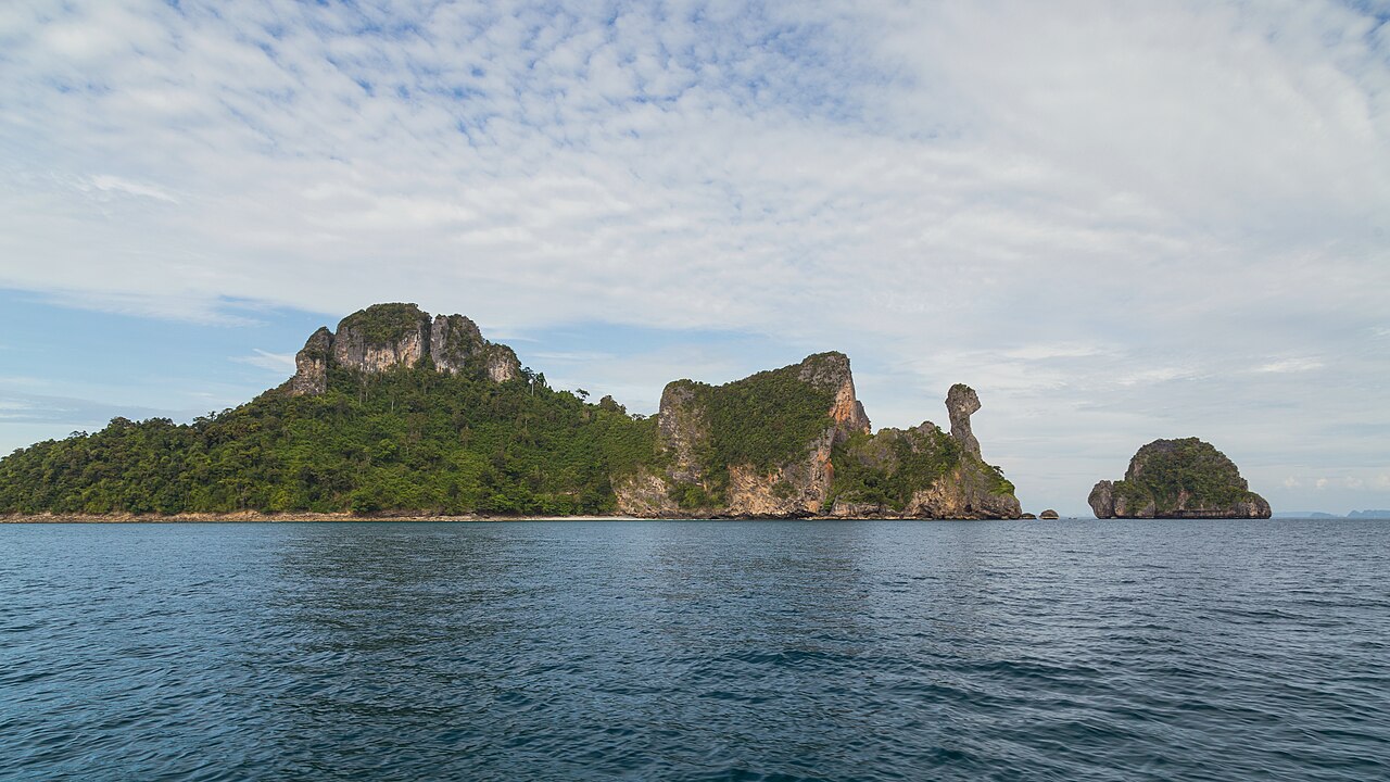 เกาะแห่ง (เกาะมอ) — สถานที่ท่องเที่ยวสาธารณะ