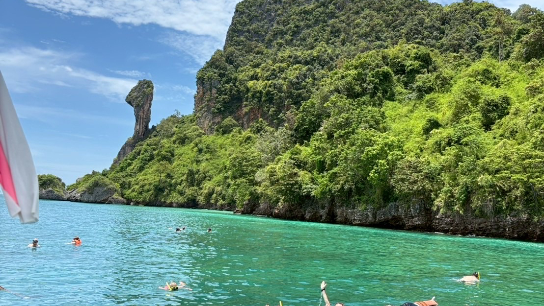 ทัวร์ 4 เกาะกระบี่ (4 Islands) — โปรแกรม ราคา และจุดแวะที่ต้องรู้