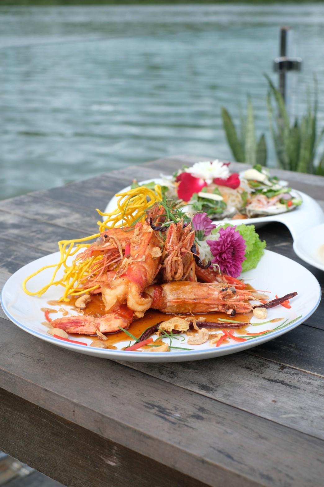 The River Restaurant & Bar