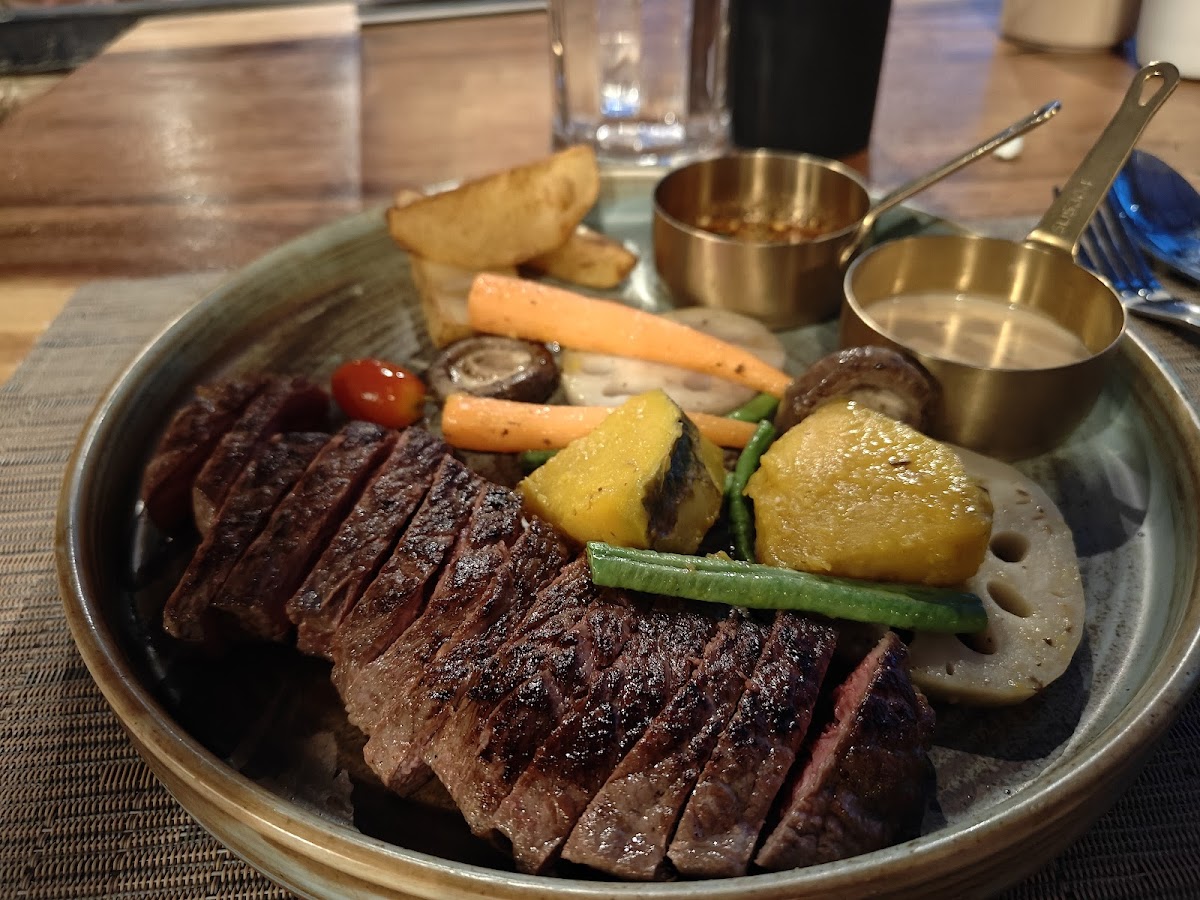 Dragon View Bar & Restaurant