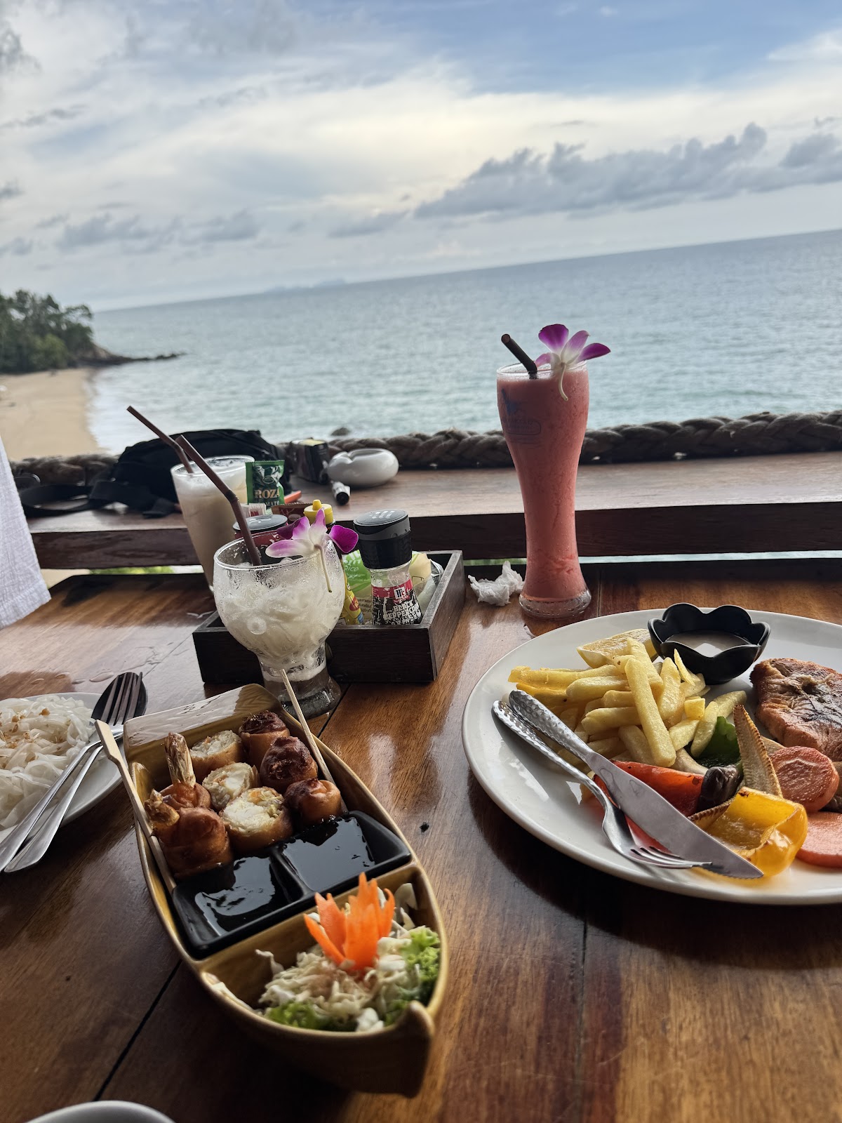Diamond Cliff restaurant & resort - The Best ocean view dinning
