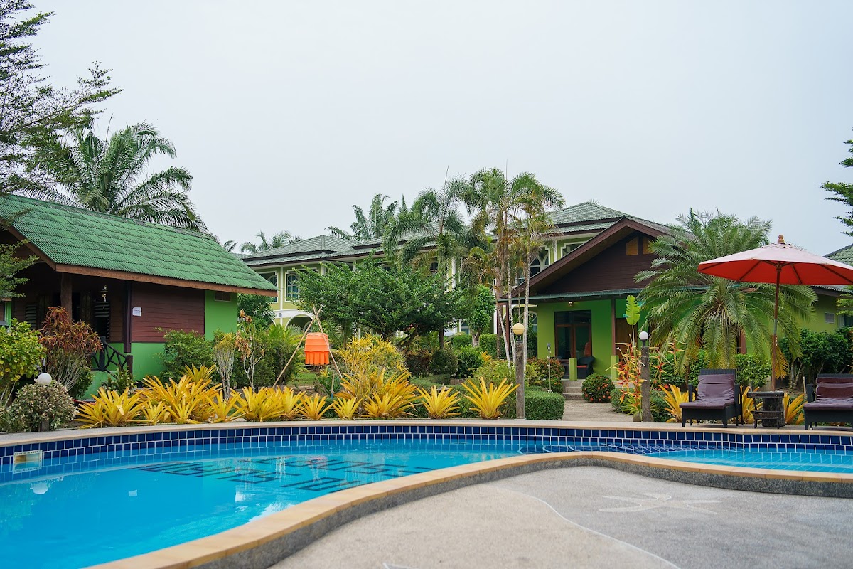 AoNang BaanSuan Resort (อ่าวนางบ้านสวนรีสอร์ท)