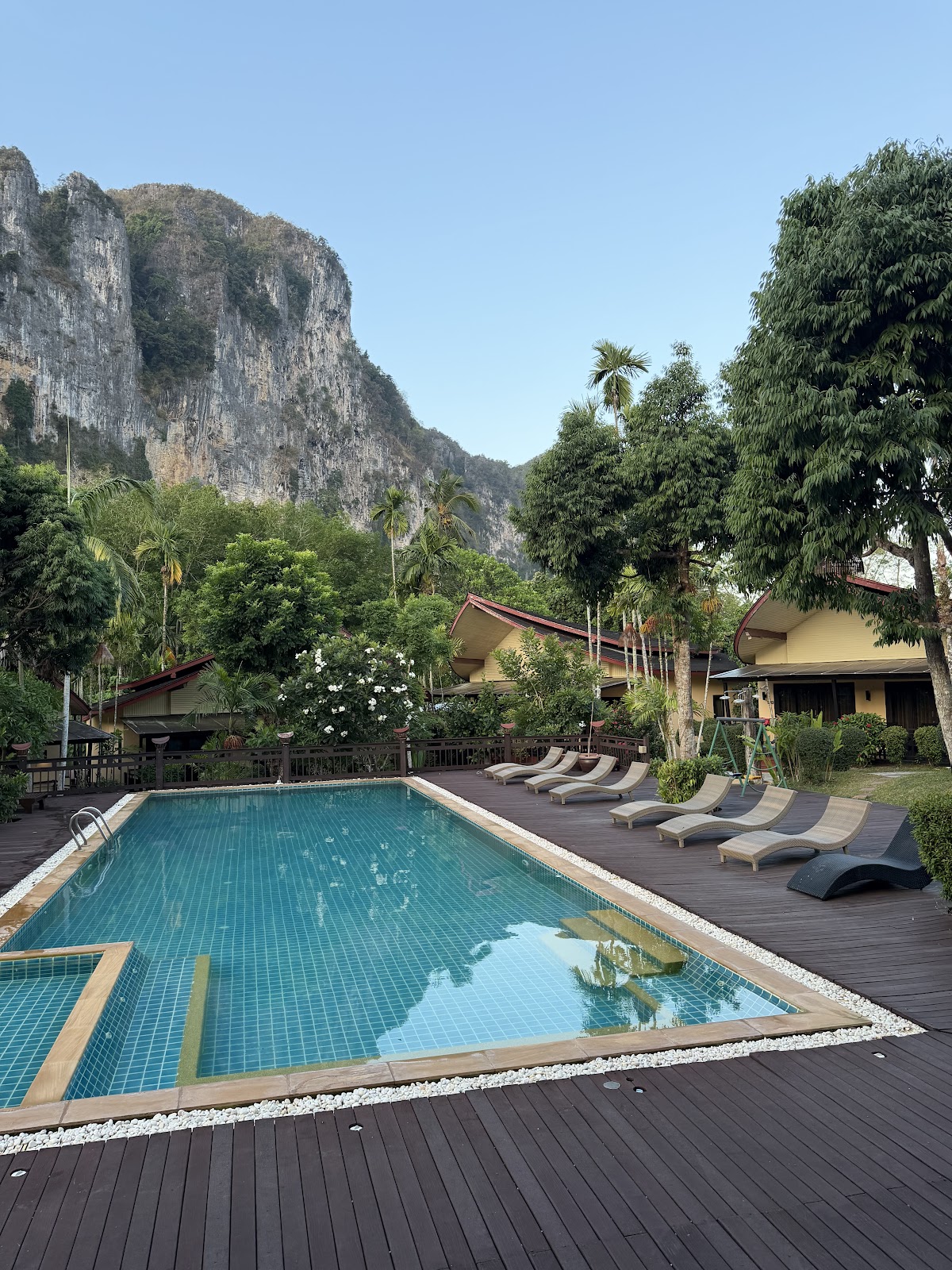 Aonang Phu Petra Resort, Krabi อ่าวนาง ภูเภตรา รีสอร์ท กระบี่