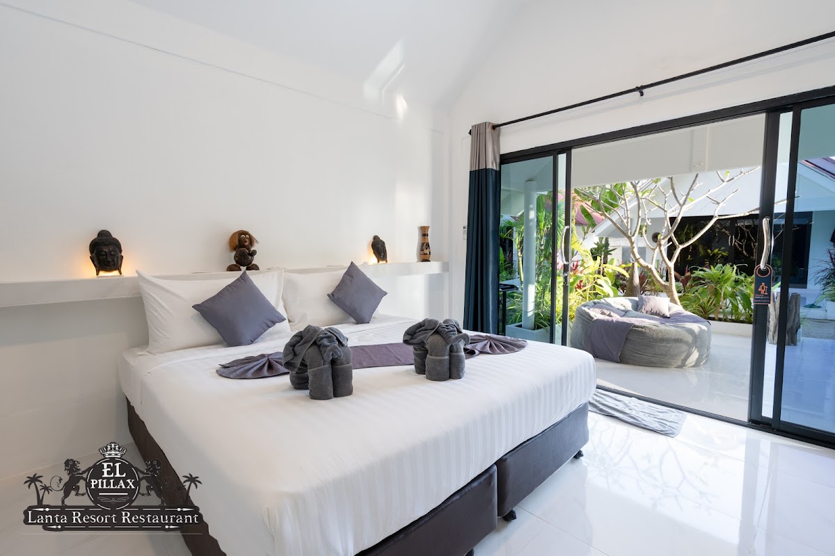 El Pillax Lanta Resort