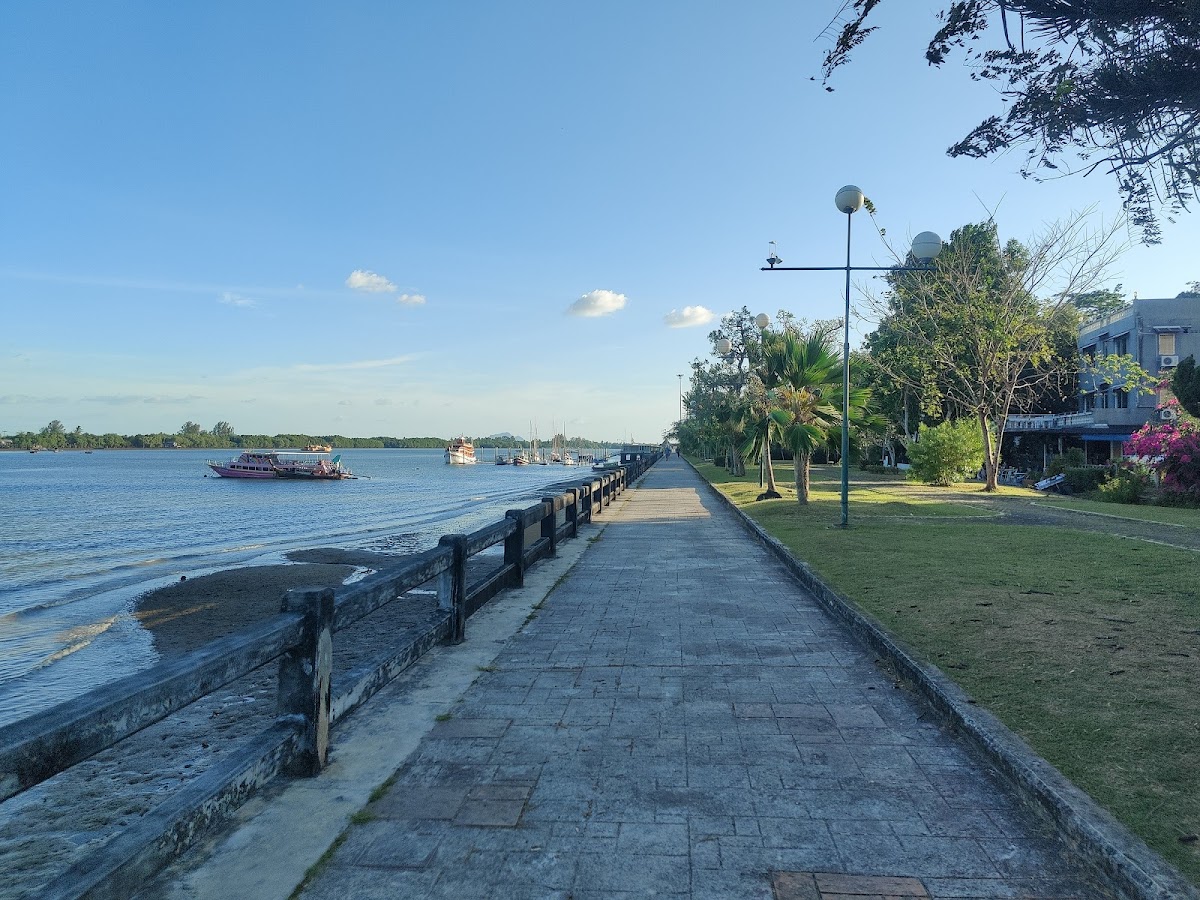 Chao Fah Park