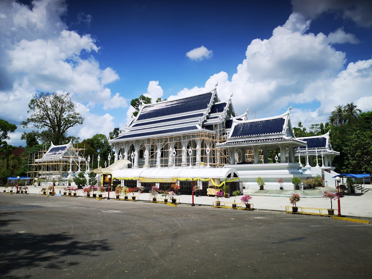 Wat Kaeo Korawaram