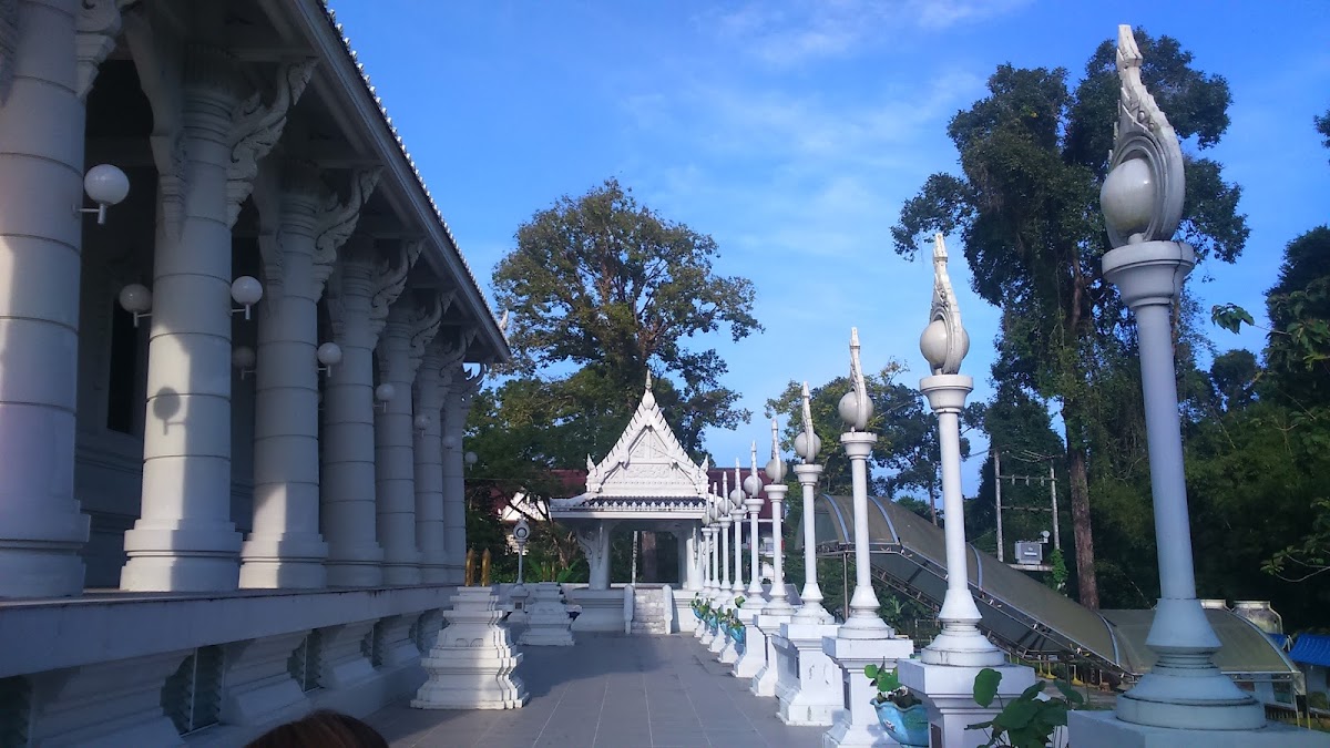 Wat Kaeo Korawaram