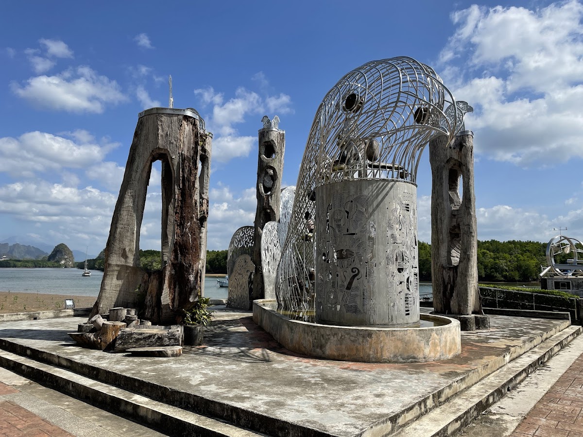 กม. 0 - Krabi Nok Awk Monument