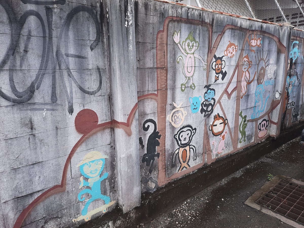 Krabi Street Art :Krabi Monkeys