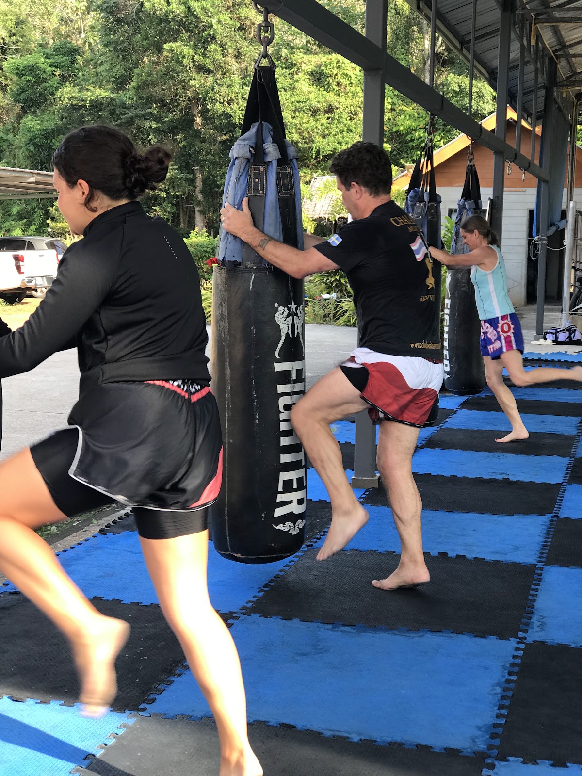 White Shark Chalamkhow Muay Thai